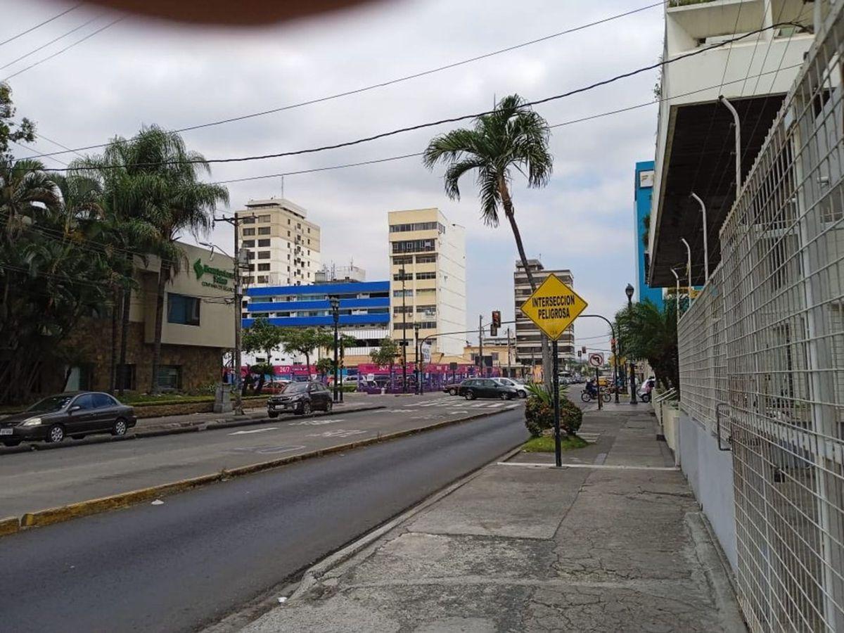 Se Vende Terreno de 240 m² en Centro de Guayaquil C. Diaz, Guayas — imagen 4