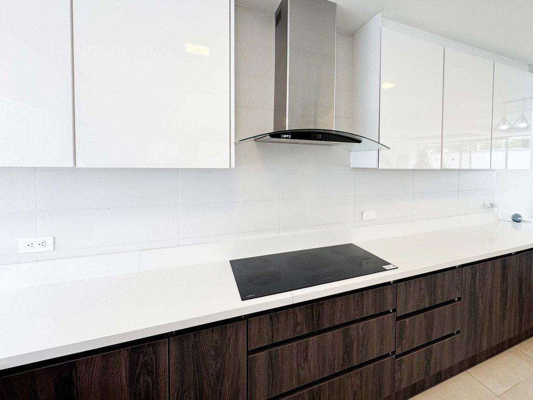 Casa en Venta - Tumbaco — imagen 4