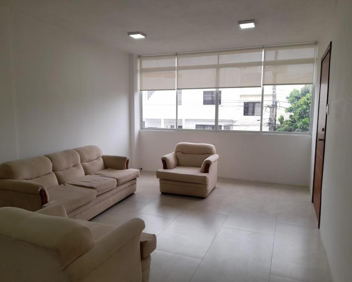 Venta 1 Propiedad Única — 2 Departamentos Modernos Remmodelados en Santa Cecilia (Ceibos), Guayas — imagen 3