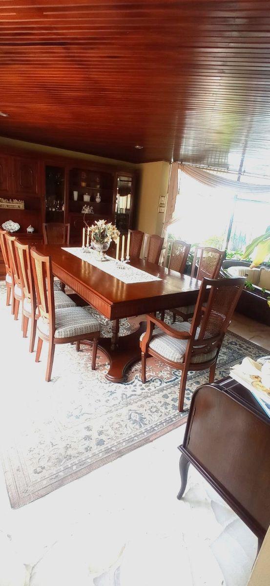 Casa Grande en Venta Lomas de Urdesa Zona Cerrada, Guayas — imagen 5