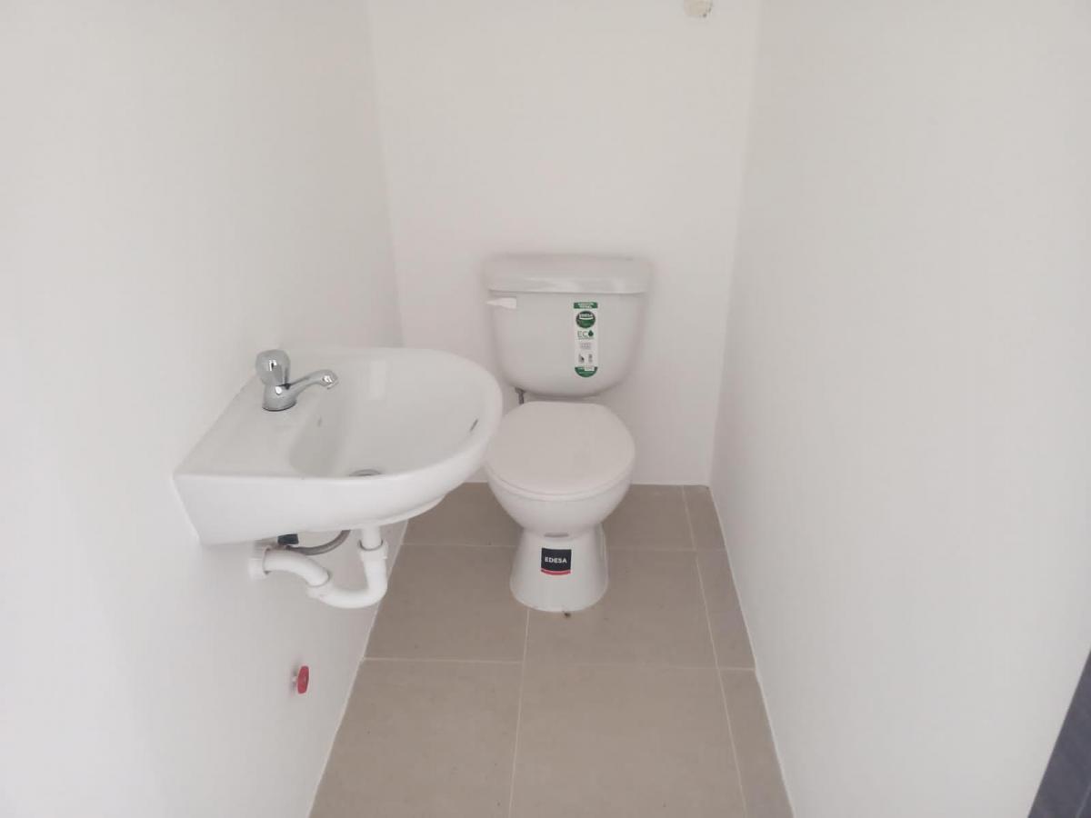 Casa de Venta en Urbanización Paseo del Sol, Vía a La Costa, 3 Dorm., Guayas — imagen 5