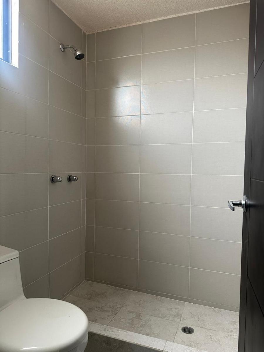 Se Vende Hermosa Casa en Tumbaco — imagen 3