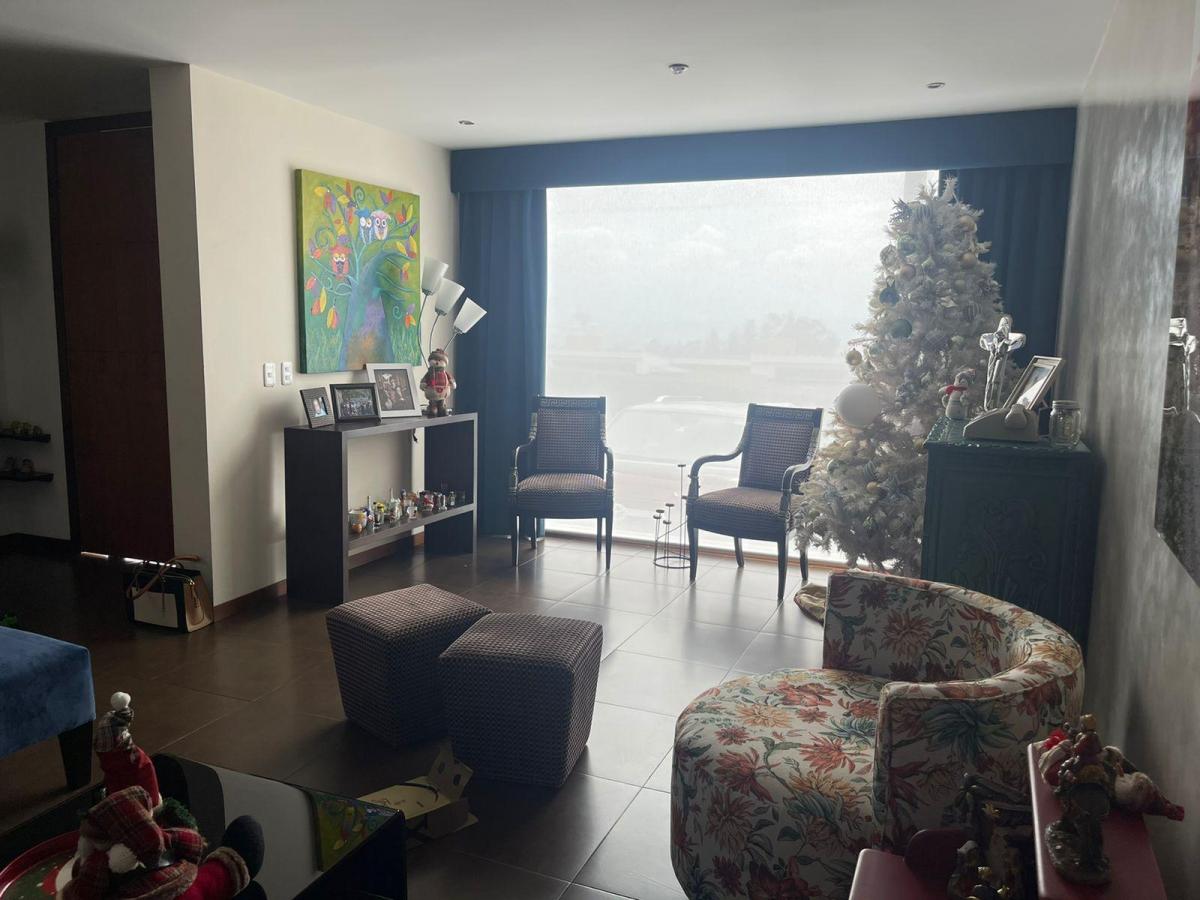 Casa en Venta 3 Dorm. con Patio en Conjunto Privado en Nayón — imagen 5