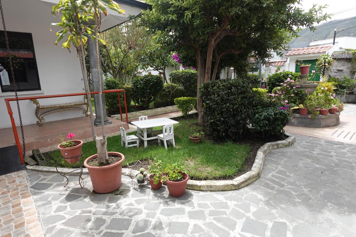 Casa de Venta en La Pampa con Facilidades Para Uso Como Asilo de Adultos Mayores — imagen 5