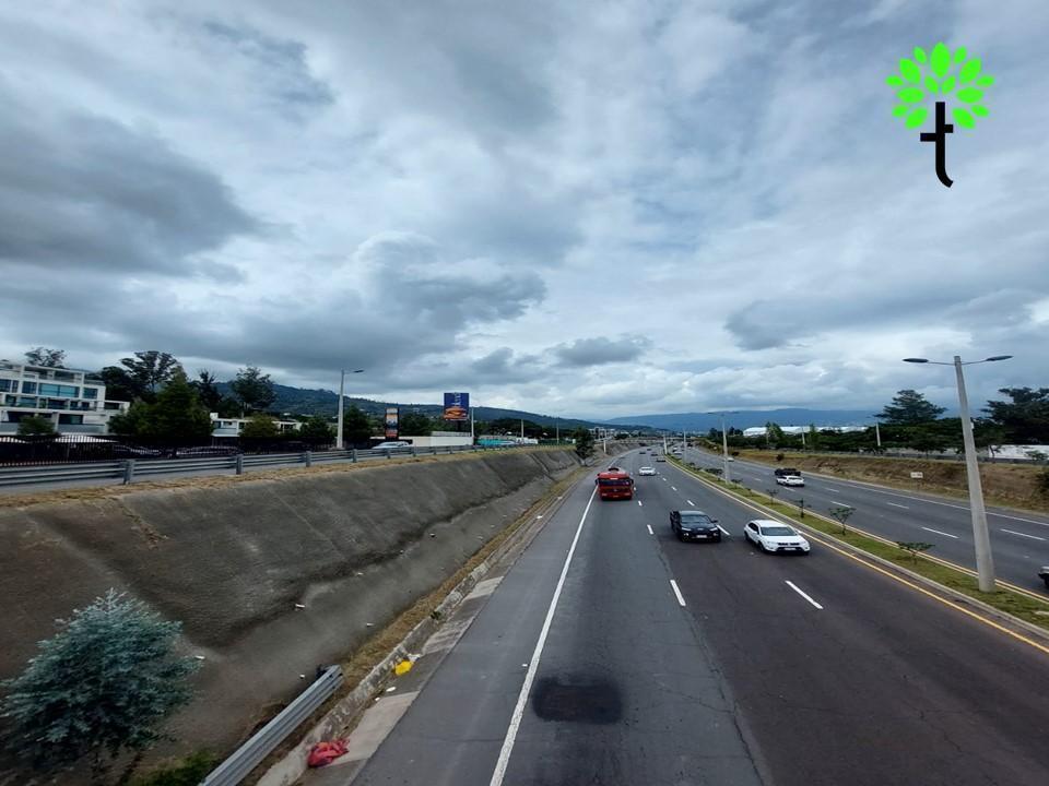 Vendo Terreno 3.292 m² Tumbaco en La Ruta Viva y Cerámica — imagen 5