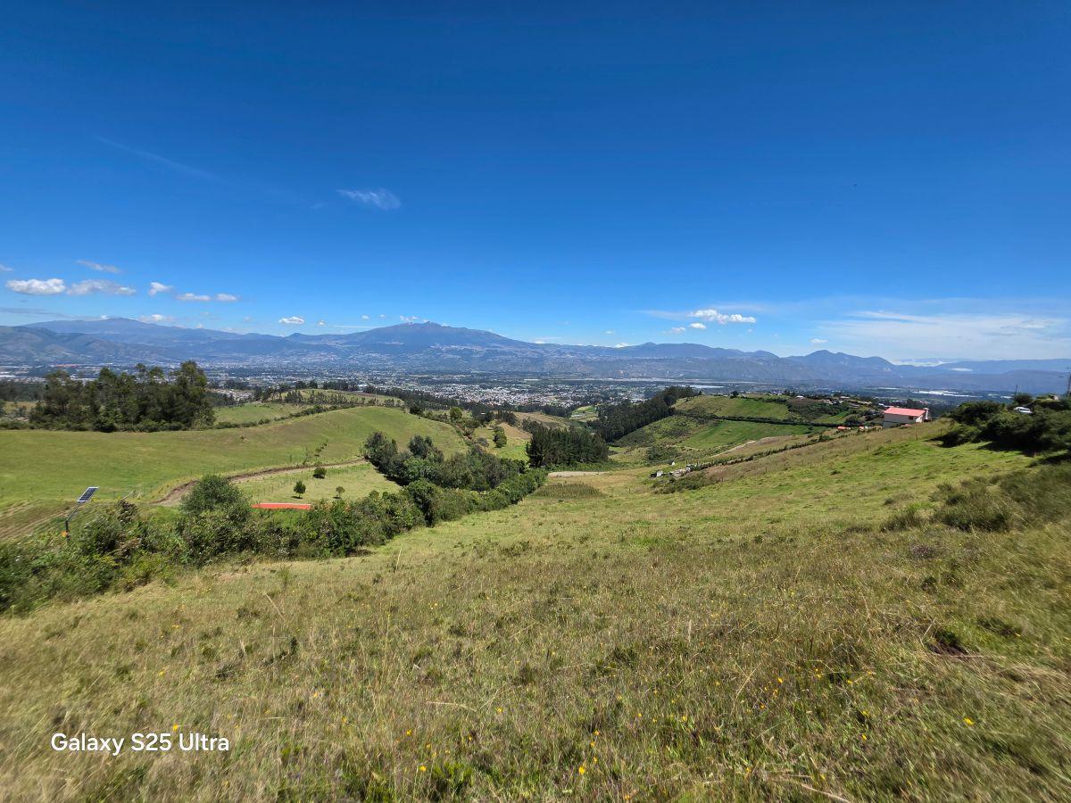 Terreno de Venta 1121 m² Entre Yaruqui y Checa — imagen 4