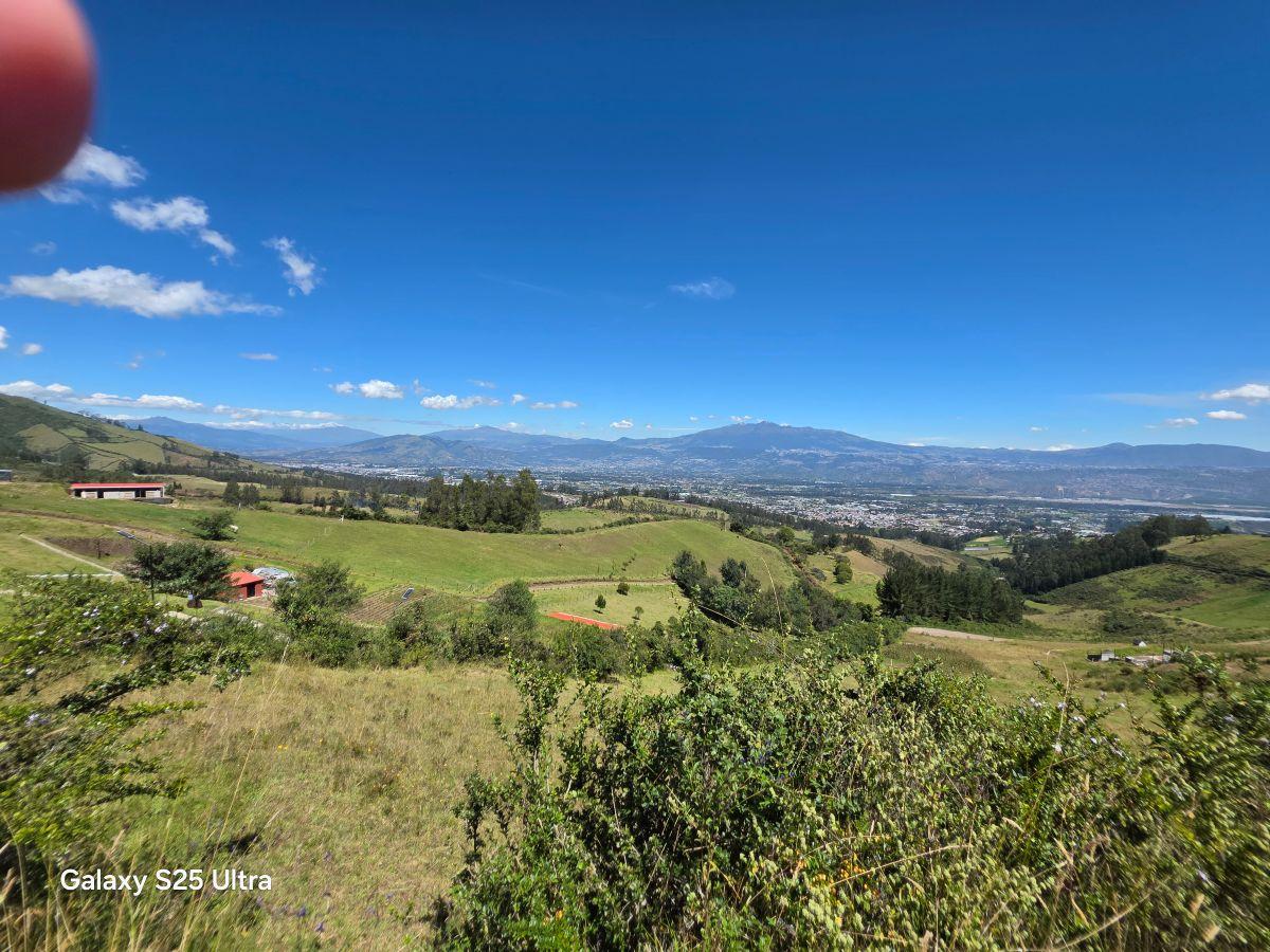 Terreno de Venta 1121 m² Entre Yaruqui y Checa — imagen 3