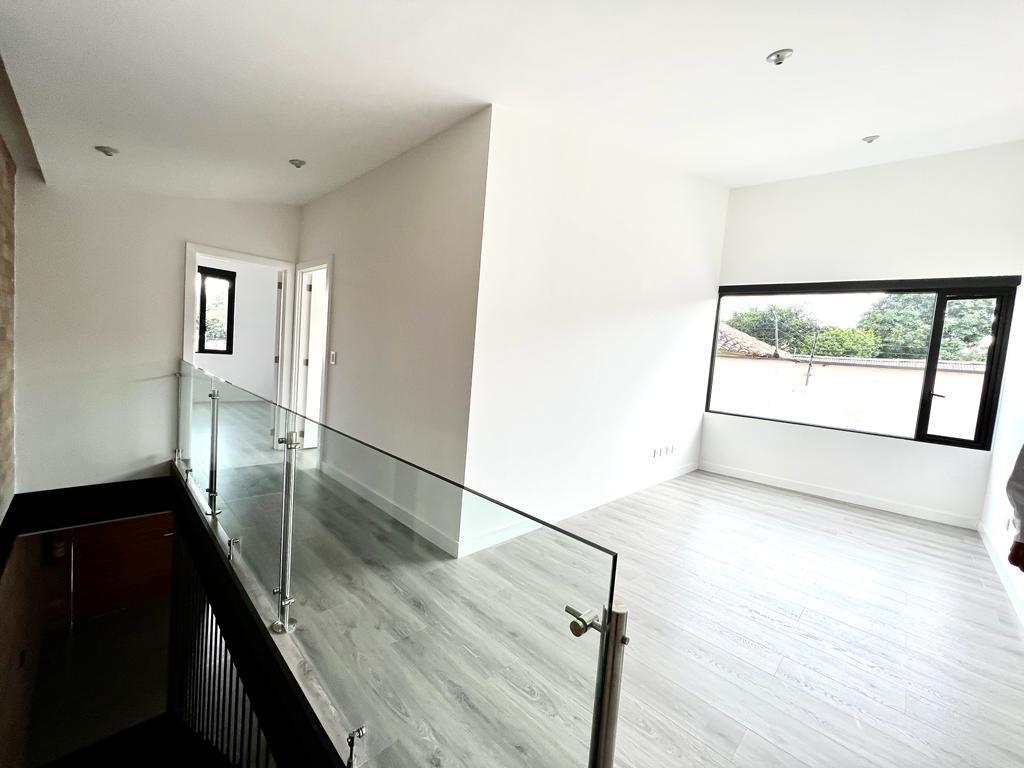 Mv - Cumbaya, Sector La Primavera en Renta Casa 178 m² 3d — imagen 5