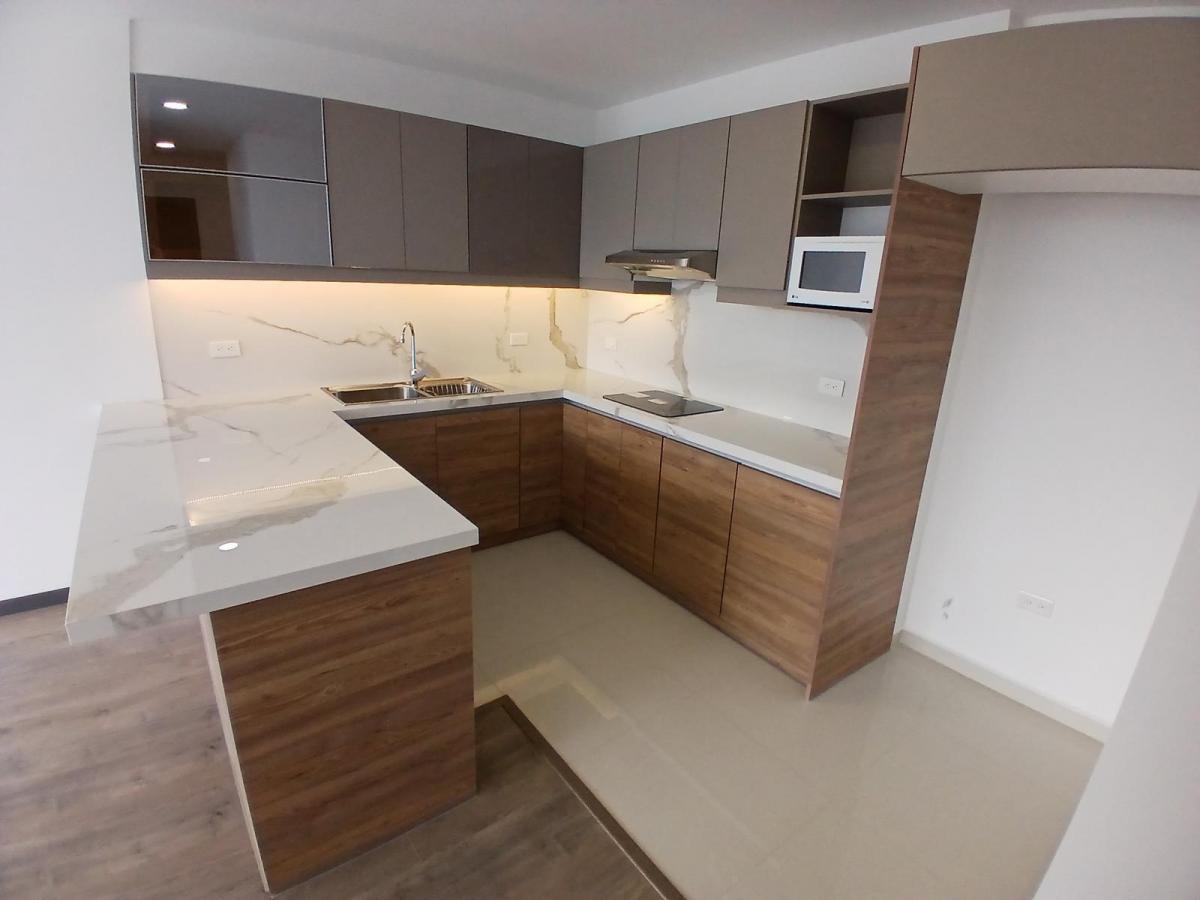 Venta Departamento Nuevo Sector Monteserrin / 1 Dormitorio / Espectacular Vista — imagen 4