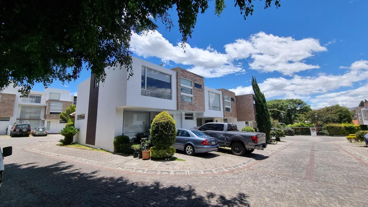 Casa en Venta Dentro de Conjunto en Tumbaco — imagen 5