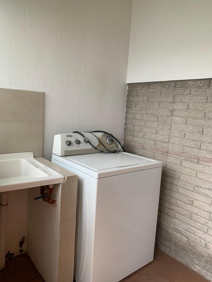 Vendo Hermosa Casa de Dos Plantas Sector Tumbaco — imagen 5