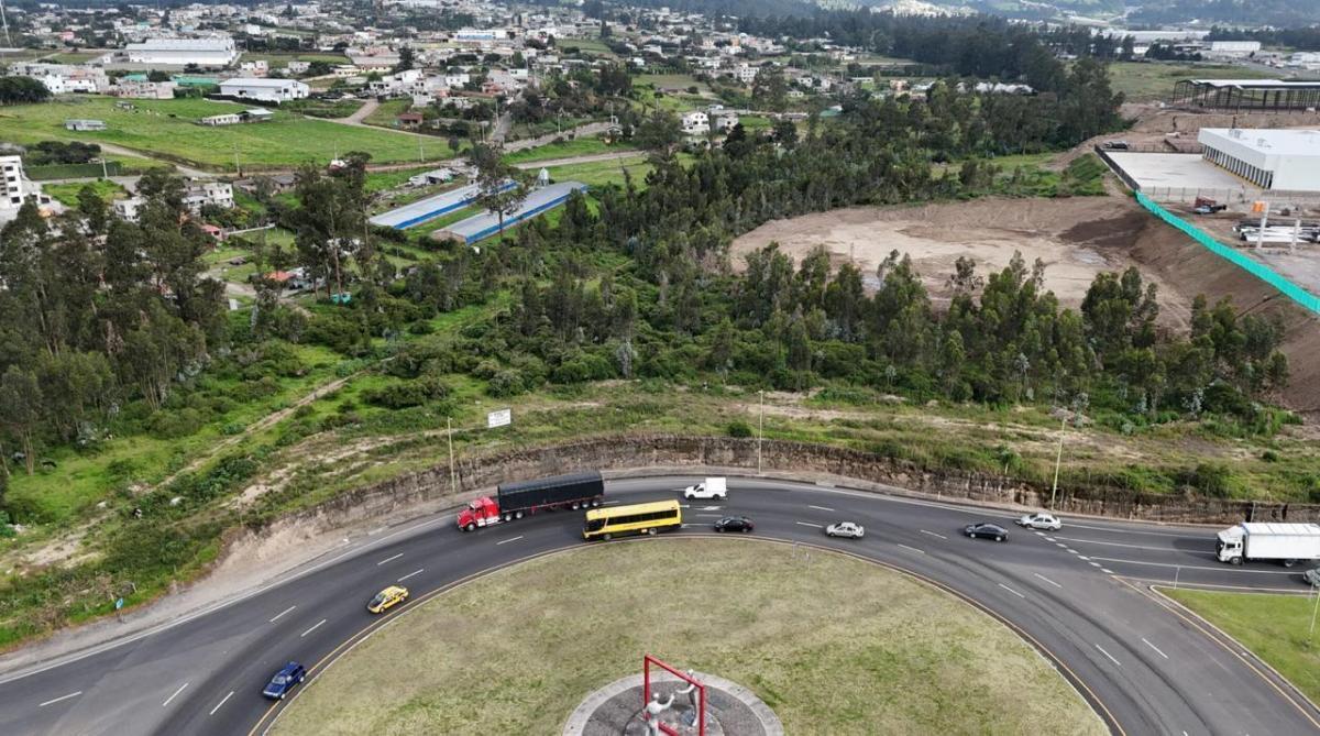 Terreno en Venta Sector Tababela, Comercial, Nueva Ruta Viva — imagen 4