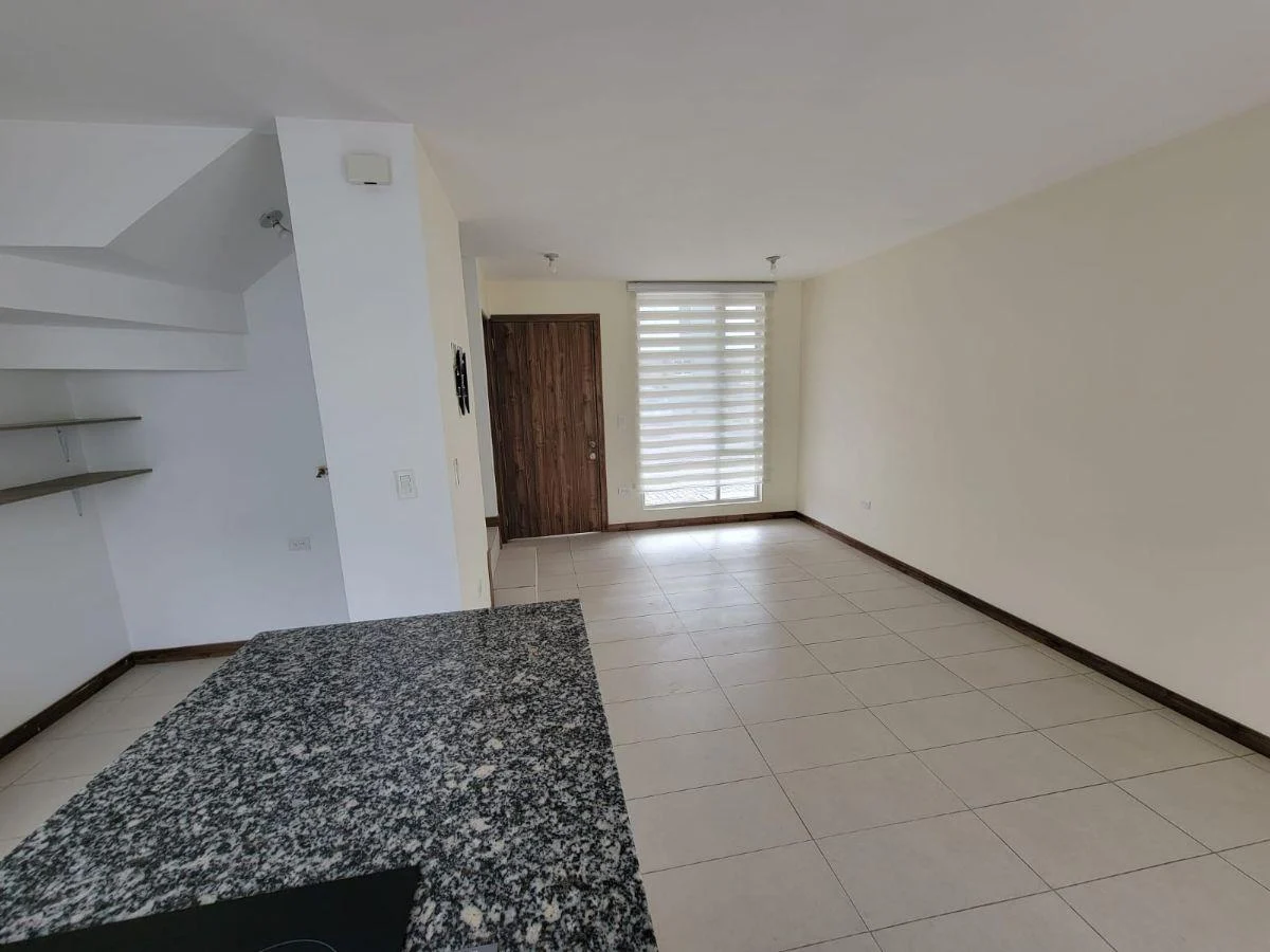 Casa de Venta en El Sector El Arenal en Tumbaco de 80 m con Patio — imagen 5