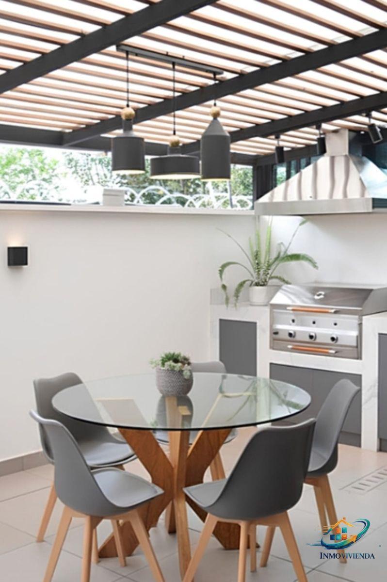 Venta Dúplex de Ensueño en Lumbisí, Cumbayá, 3 Dorm. — imagen 3