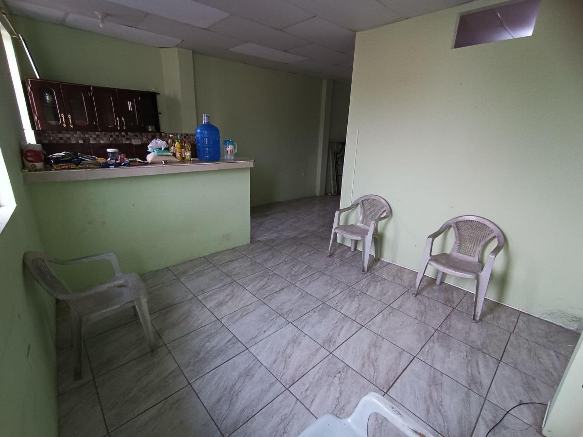 Casa de Venta en Portoviejo Calle 26 de Septiembre Hm, Manabí — imagen 7