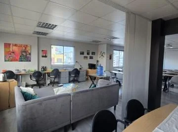 Oficina Corporativa en Venta | Precio de Oportunidad | Excelente Ubicación Junto Al Multicentro — imagen 3