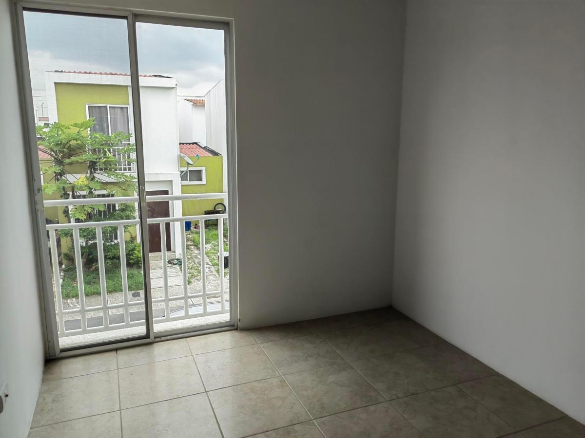Casa de Venta en La Urbanización Ciudad Santiago, 3 Dorm., de Estreno, Guayas — imagen 4