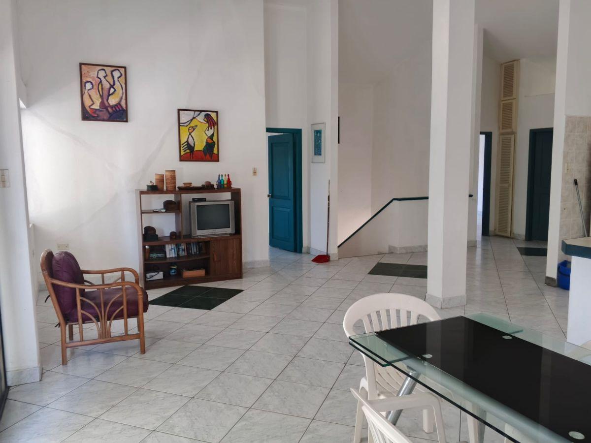 Casa de Venta Amoblada en Tonsupa — imagen 3