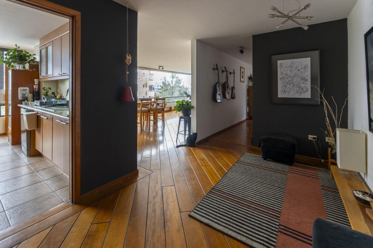 Vendo Departamento, Sector Gonzalez Suarez, 170 m, 215.000. Provincia de Pichincha — imagen 3