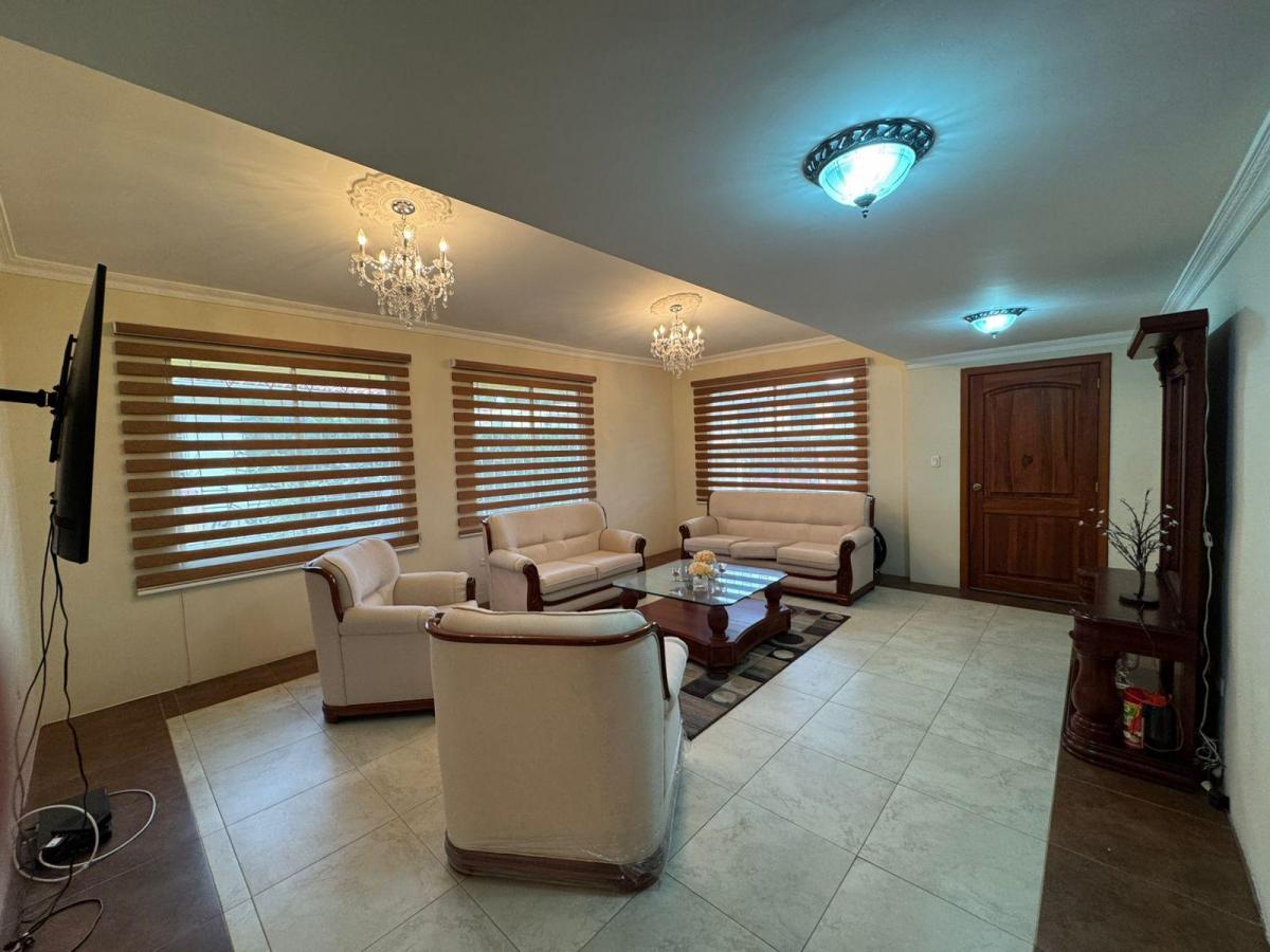 Casa en Venta Urb. San Gregorio II - Sector de Pusuqui — imagen 4