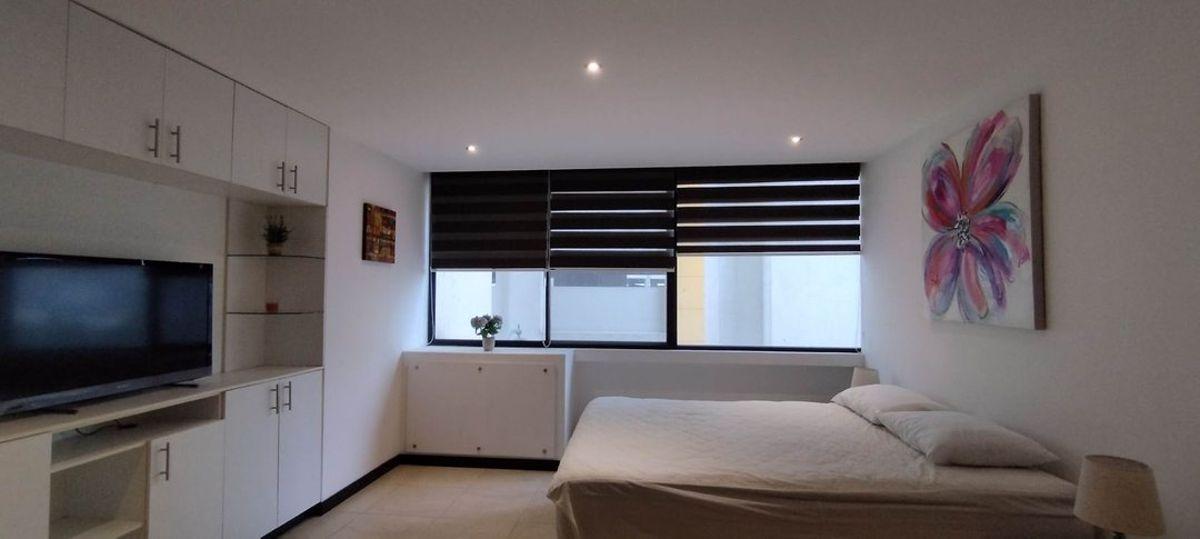 Venta de Departamento Bellini 2 Suite Amoblada A. Blum, Guayas — imagen 3