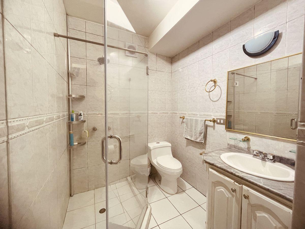En Venta Amplio Departamento de 191 m² con Vista Privilegiada y en Una Zona Exclusiva — imagen 3