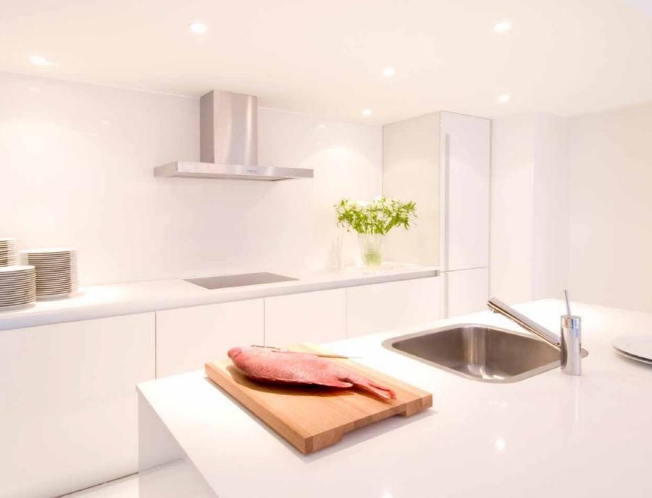Venta Espectacular Estudio con Balcón. Piso 26. Puerto Santa Ana. Yoo Guayaquil. Scc, Guayas — imagen 5