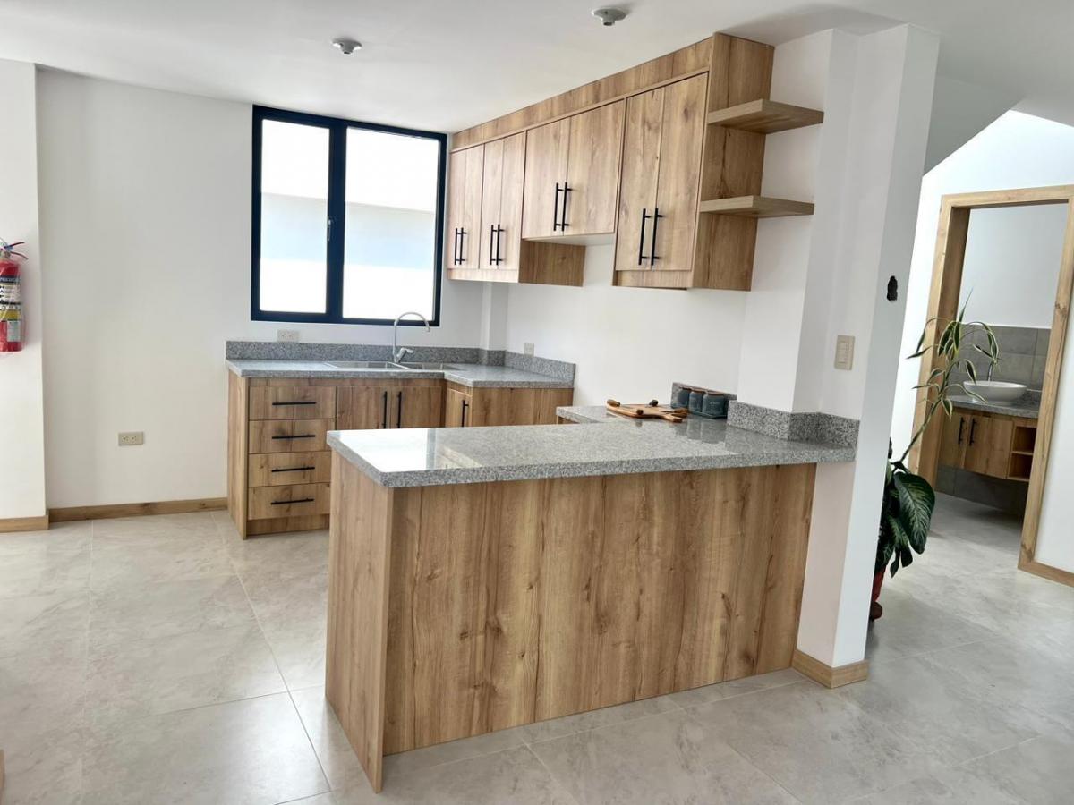Sector Puembo, en Venta Hermosa Casa Independiente de Dos Pisos a Estrenar 3d 117 m² (Mv) — imagen 4