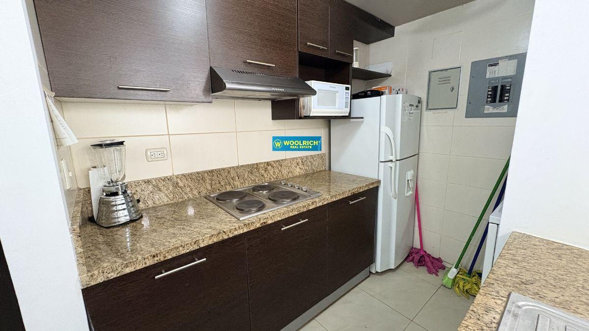 Elite Building, Vendo Departamento Amoblado, 2 Dorm, Parqueo, 100 m², Guayas — imagen 4