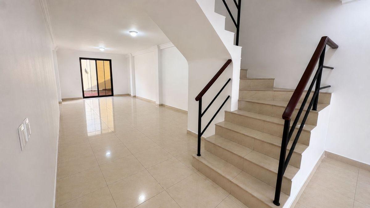 Casa en Venta Ciudad Celeste - 4 Dorm. - La Ría, Samborondon, Guayas — imagen 5