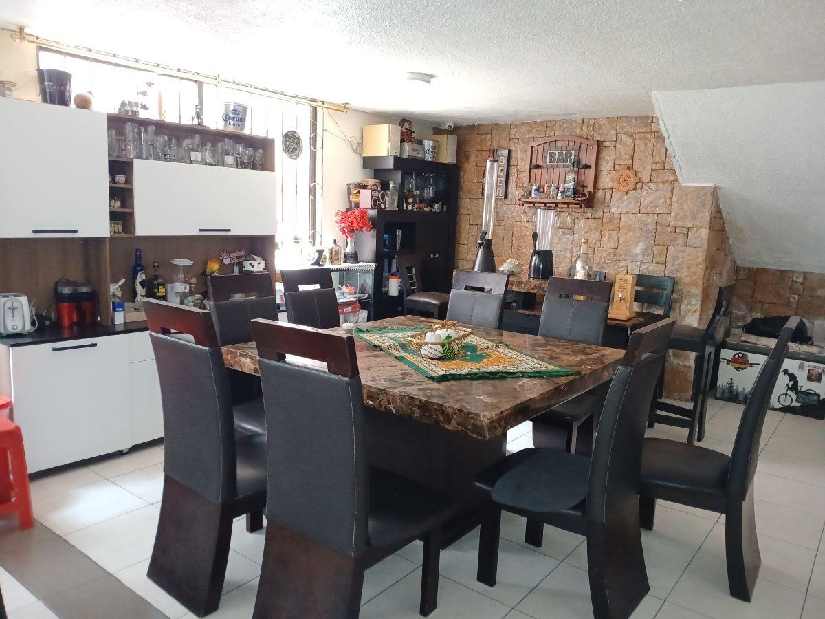 Oportunidad de Inversión: Casa de 3 Niveles con Amplios Ambientes en El Sector 23 de Junio — imagen 5