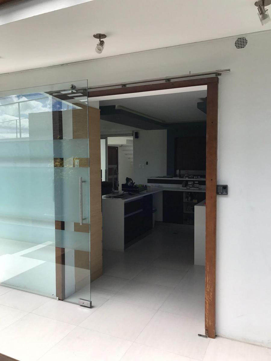 Casa en Venta Urb. San Germán - Av Ilalo Los Chillos Terreno 454 m² Construcción 360 m² — imagen 5