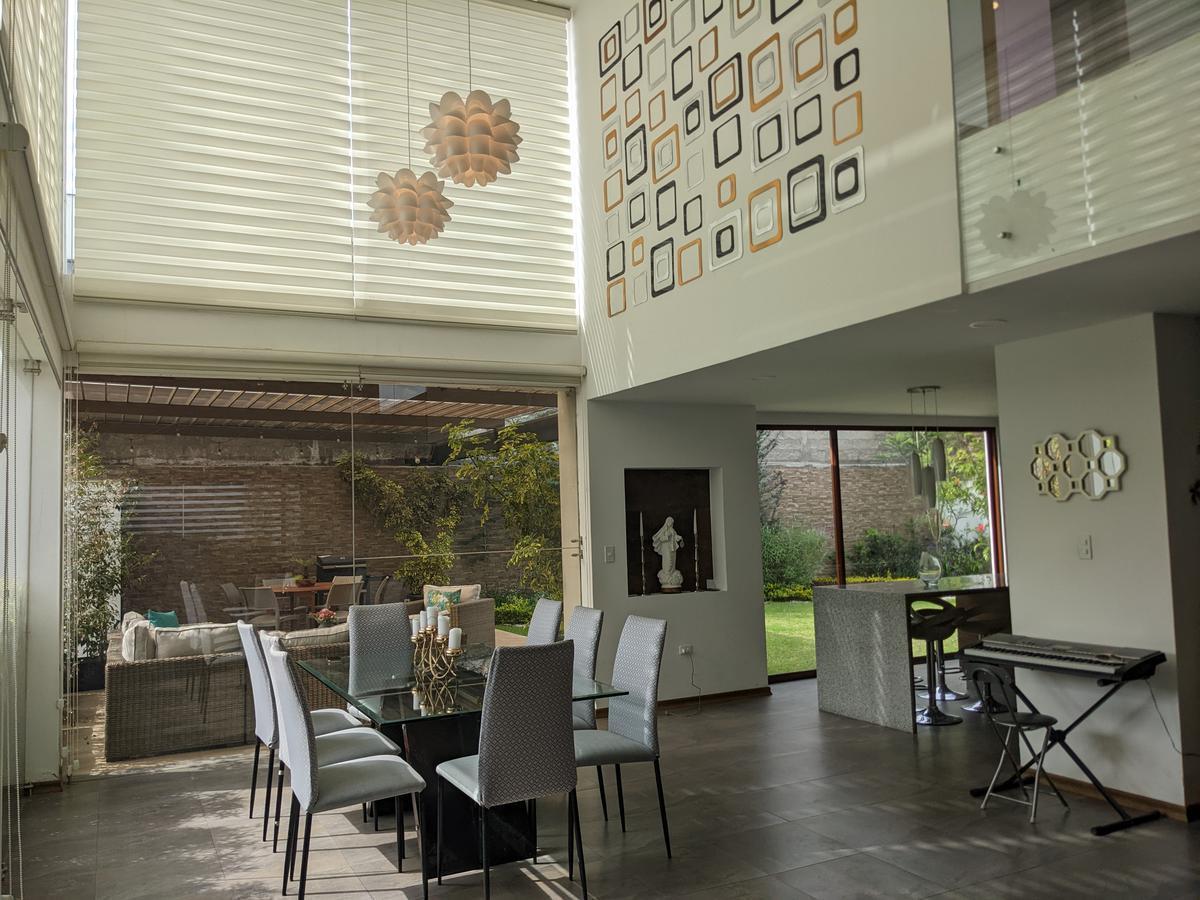Espectacular Casa 3 Dorm. (Opción a 4), Amplios Jardines, Urbanización Privada, Nayón — imagen 3