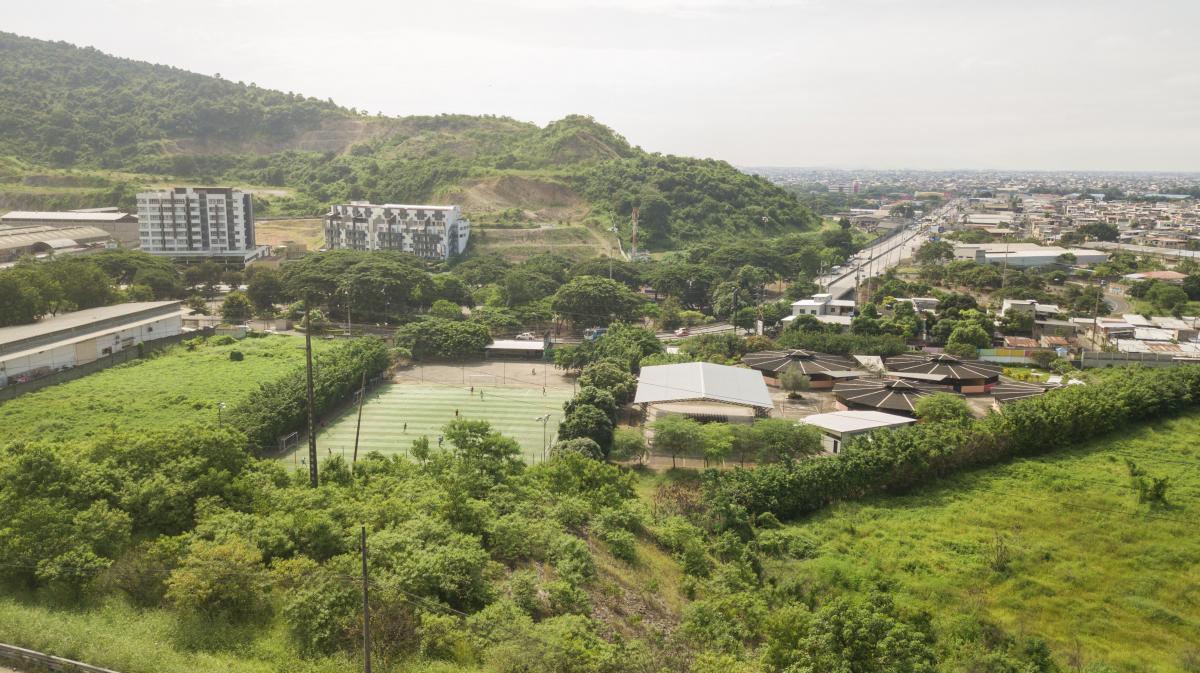 Inversiones en Via a La Costa Terreno en Venta 6137,46 m², Guayas — imagen 3