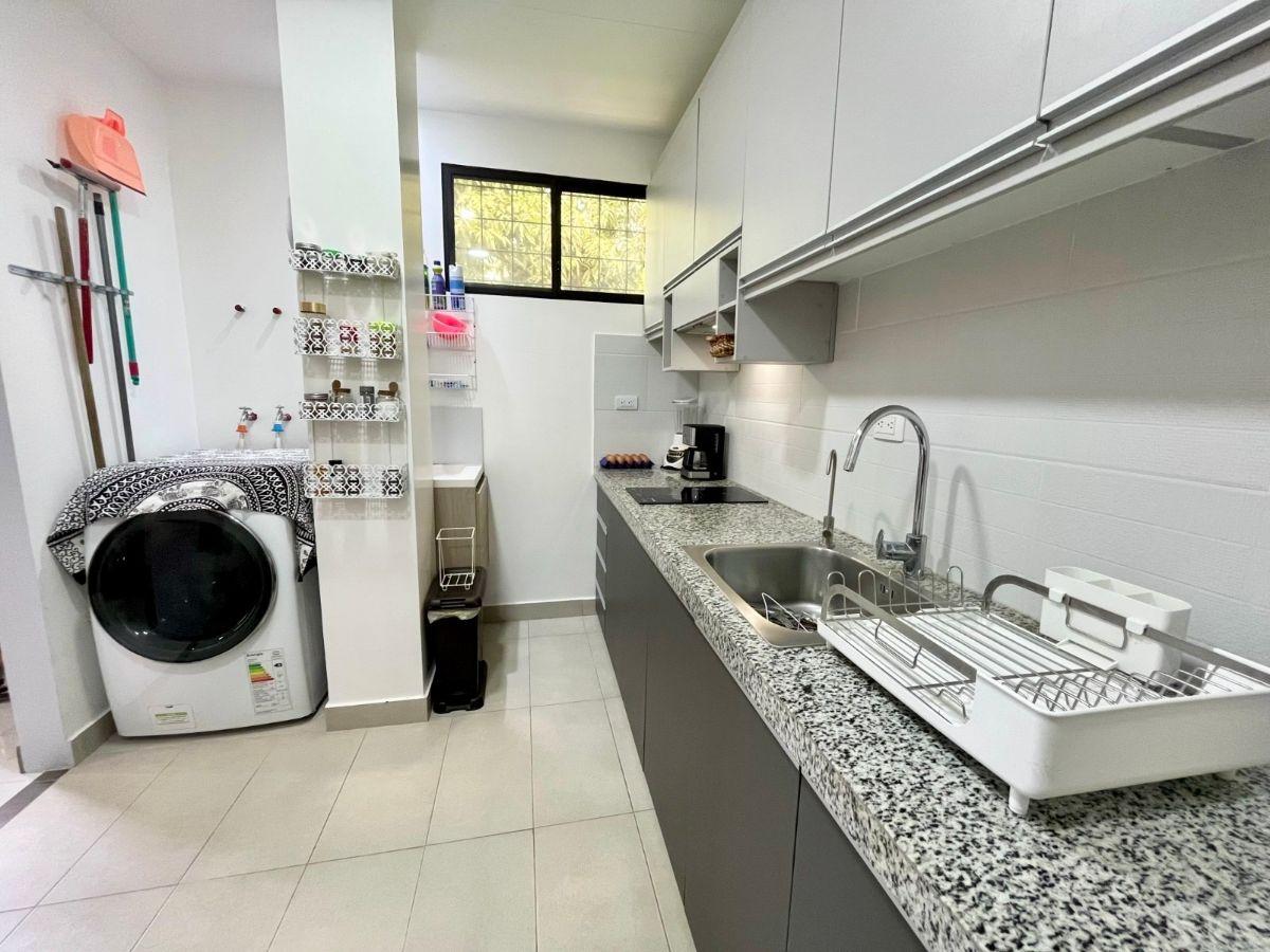 6622. Ceibos - Calle Abierta, Vendo Departamento 2 Dorm. $110.000. Guayas — imagen 4