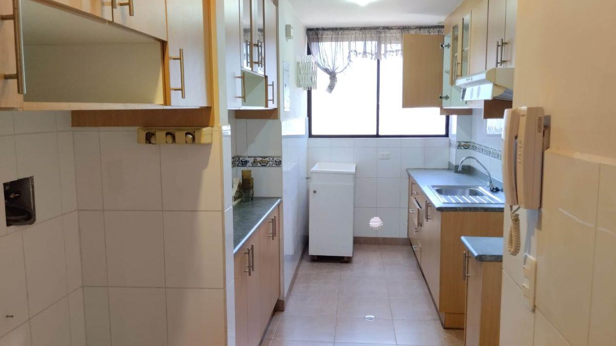Venta Funcional Departamento 91 m², 3d, 2 1/2 B, 1 Parqueadero, Edificio 06 de Diciembre Los Fresno — imagen 5