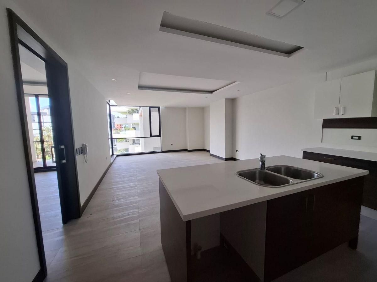 Departamento de 156 m², 3 Habitaciones en Venta Sector González Suárez — imagen 5