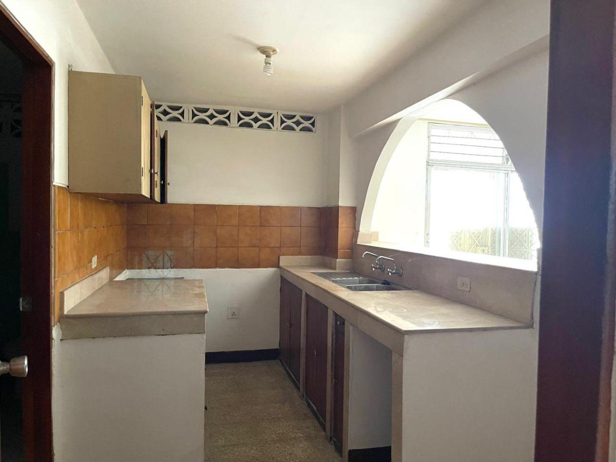 Lomas de Urdesa, Vendo Departamento Segundo Nivel. Sector Porton de Las Lomas. Guayas — imagen 5