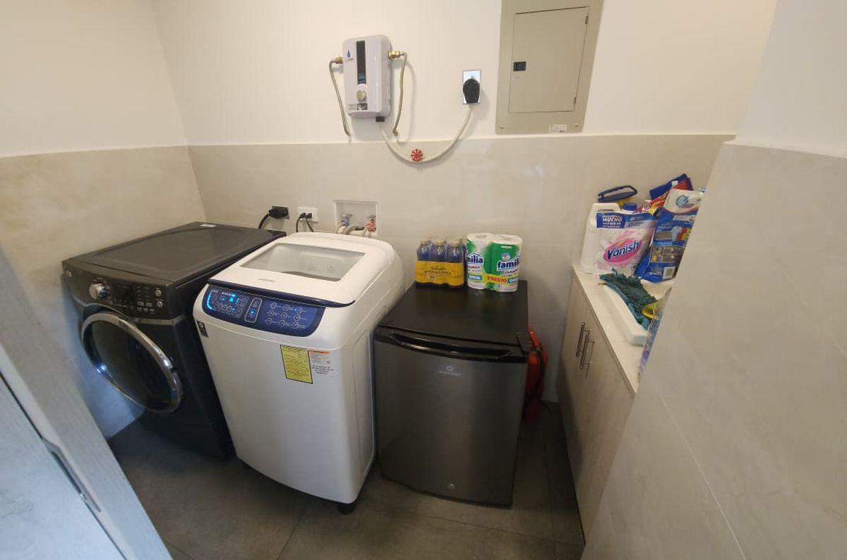 Vendo Departamento de 3 Dorm. Urbanizacion Ron Muñoz — imagen 4