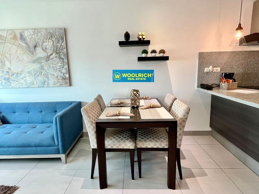 Vendo Hermosa Suite Amoblada en Edificio Quo, Parqueo, 65 m², Guayas — imagen 3