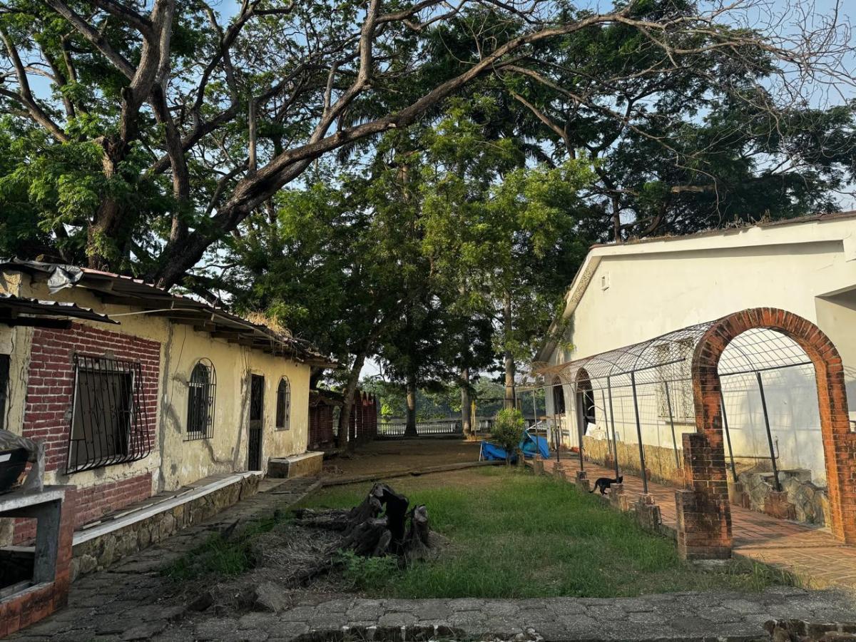De Oportunidad Terreno en Km 24 Vía Daule a 50 m del Zoológico Pantanal, Guayas — imagen 4