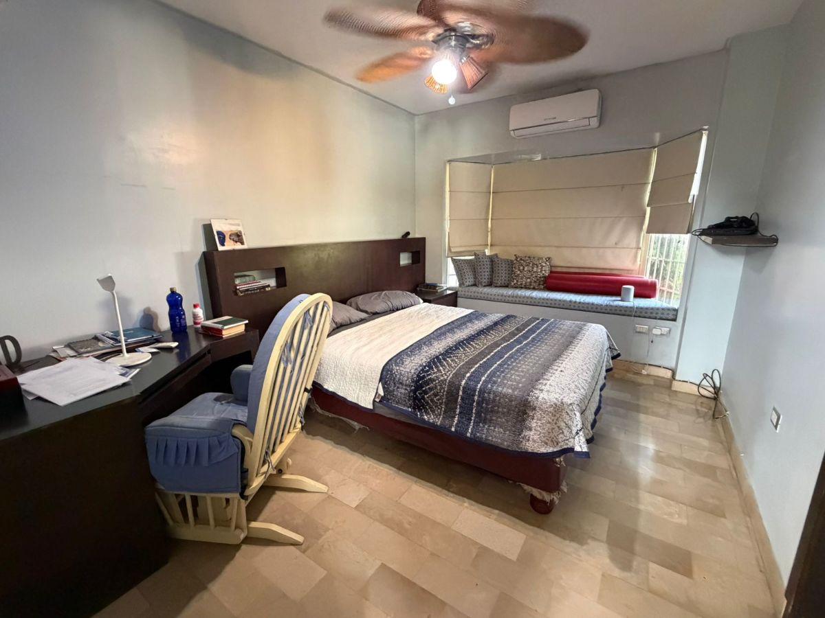 Casa de 892 m² con 5 Dorm. en Venta en Los Ceibos, Colinas de Los Ceibos, Guayas — imagen 5