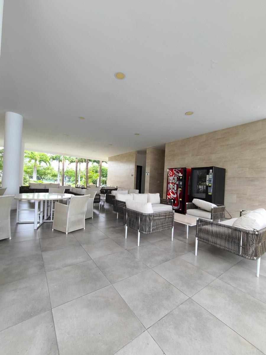 Isla Mocoli Urb. Blue Bay Terreno Al Lago en Venta, Guayas — imagen 3