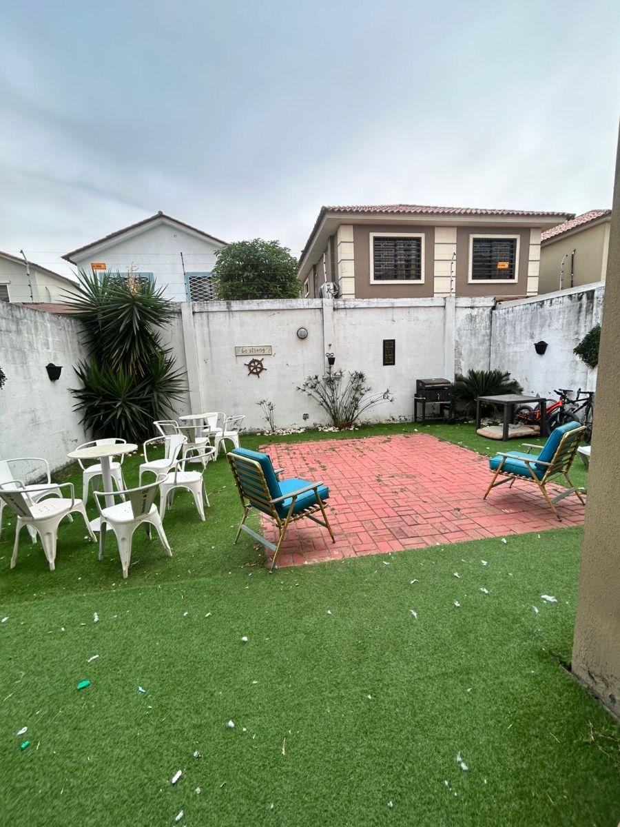 De Oportunidad Casa en Venta - Ciudad Celeste, Guayas — imagen 4