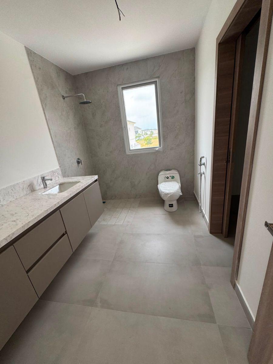 Aires Norte Casa de 255 m² con 4 Dorm. en Venta en Samborondón, Guayas — imagen 9