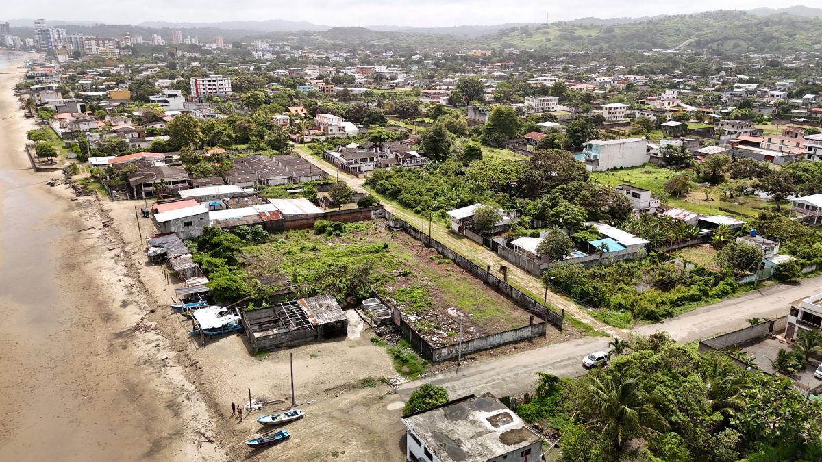 Terreno en Venta - Atacames / Frente Al Mar - J. Delgado — imagen 3