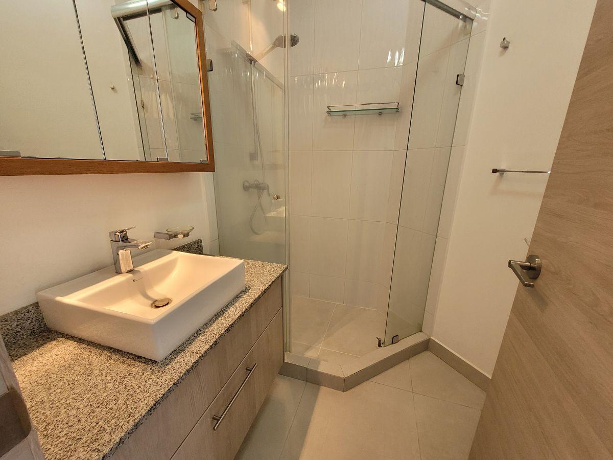 Venta Departamento de 119 m² Balcón, Mariana de Jesús, Cerca Parque La Carolina, Vista Espectacular — imagen 3