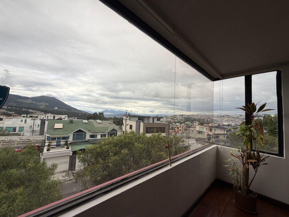 Departamento en Venta 3 Dorm. Amplia Terraza con Vista, Urbanización El Condado — imagen 5