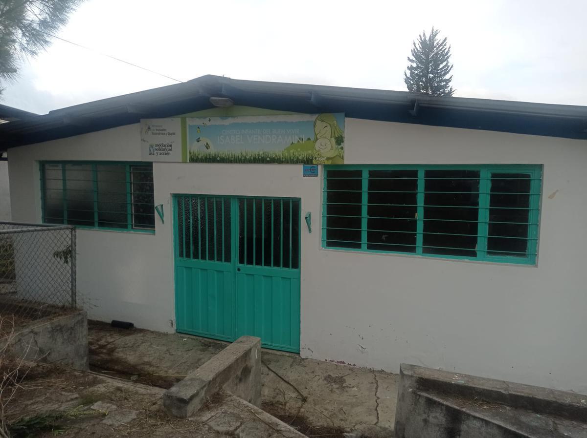 Se Vende Casa en Carcelén. Dos Frentes, Ideal Para Negocios, Cerca a Colegios. Provincia de Pichincha — imagen 5