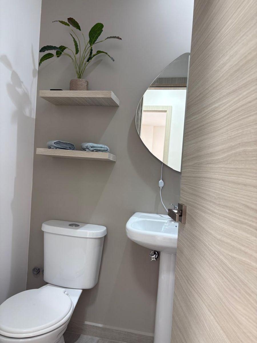 Departamento de 88 m² con 3 Dorm. en Venta centro Norte Century Plazza. Provincia de Pichincha — imagen 8